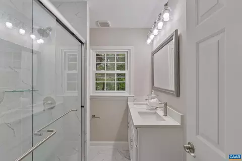 13 Chatham Ln, Palmyra, VA 22963 photo 7