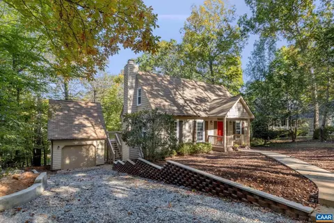 13 Chatham Ln, Palmyra, VA 22963 photo 3