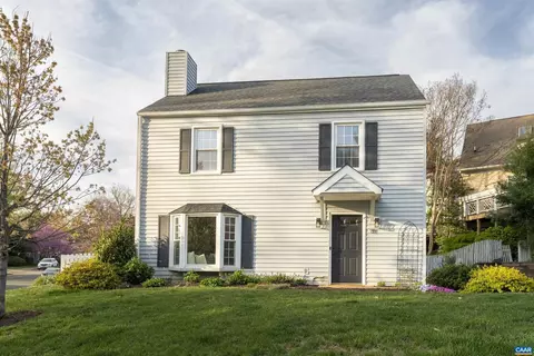 111 Westwood Cir, Charlottesville, VA 22903