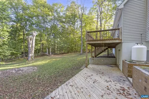 39 Overlook Cir, Palmyra, VA 22963 photo 29