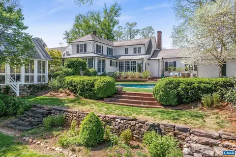 1985 Stony Point Rd, Charlottesville, VA 22911