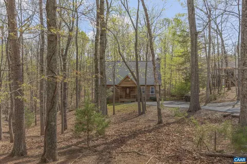 3 Hawks Pl, Palmyra, VA 22963 photo 4