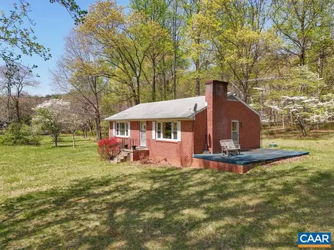 6928 Blackwells Hollow Rd, Crozet, VA 22932