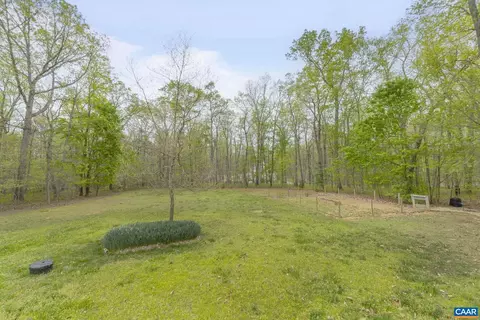 Exterior - 451 Walnut View Dr, Troy, VA 22974 photo 21 of 23