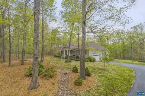 Exterior - 451 Walnut View Dr, Troy, VA 22974 photo 7 of 23