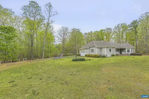 Exterior - 451 Walnut View Dr, Troy, VA 22974 photo 4 of 23