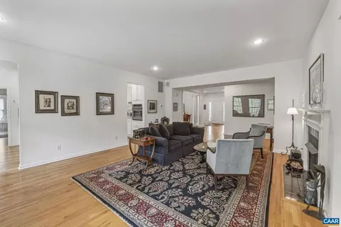 Living - 451 Walnut View Dr, Troy, VA 22974 photo 3 of 4