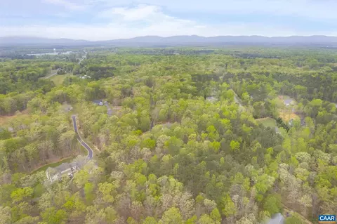 View/Area - 451 Walnut View Dr, Troy, VA 22974 photo 2 of 7
