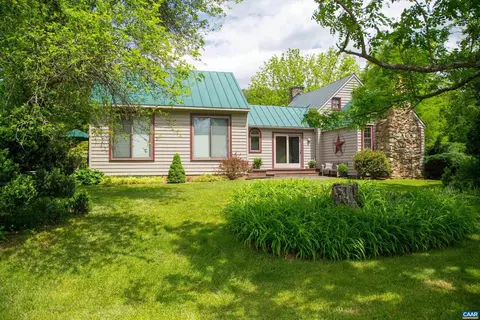 7122 Harris Mountain Ln, Dyke, VA 22935 photo 4