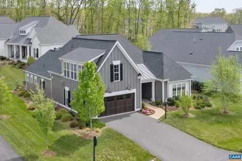 407 Fenton Ct, Keswick, VA 22947