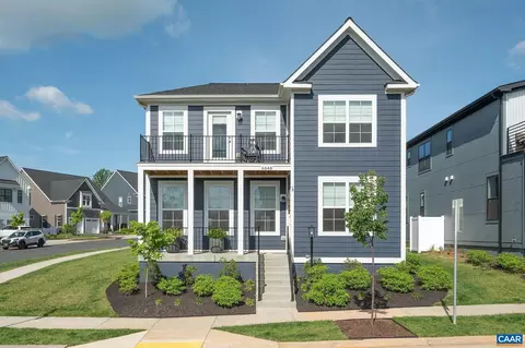 6648 Charnwood St, Crozet, VA 22932