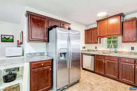 654 Bybee Rd, Louisa, VA 23093 photo 6