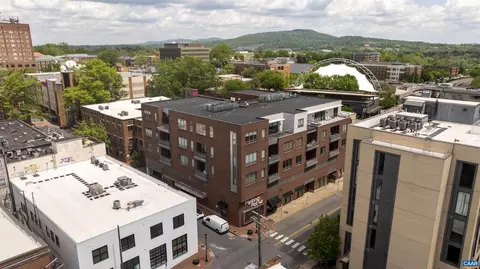 112 SE 5th St #5A, Charlottesville, VA 22902
