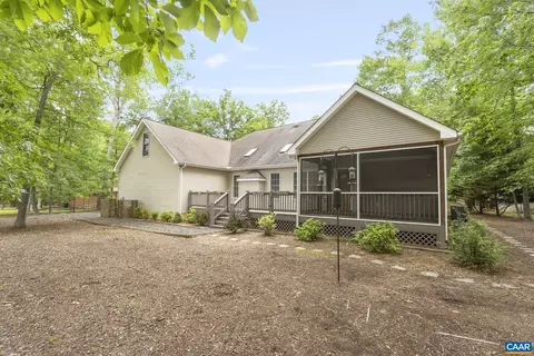 Exterior - 4 Chip Ct, Palmyra, VA 22963 photo 12 of 15