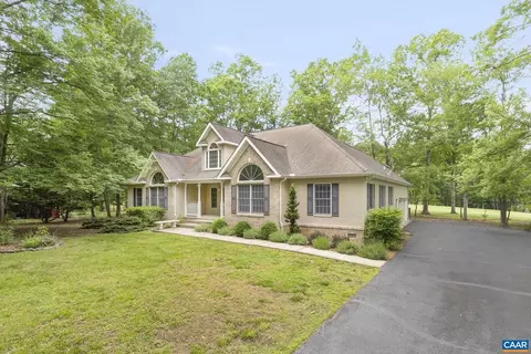 Exterior - 4 Chip Ct, Palmyra, VA 22963 photo 8 of 15
