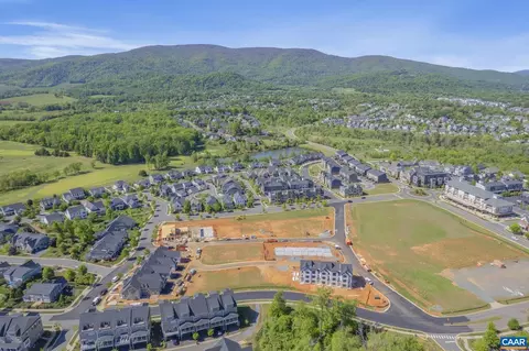 2030 Larkin Ln, Crozet, VA 22932