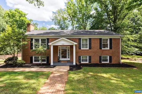 522 Nottingham Rd, Charlottesville, VA 22901