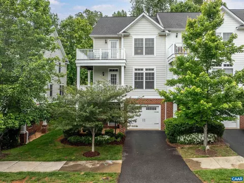 2162 Saranac Ct, Charlottesville, VA 22911