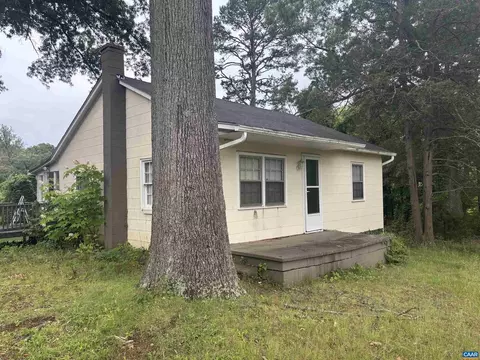 2986 2931 Rubin Ln, Charlottesville, VA 22911