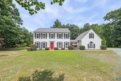 366 Saint Ivy Ave, Troy, VA 22974