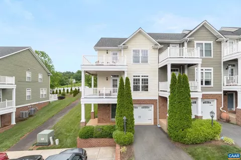 2126 Sundown Pl, Charlottesville, VA 22911