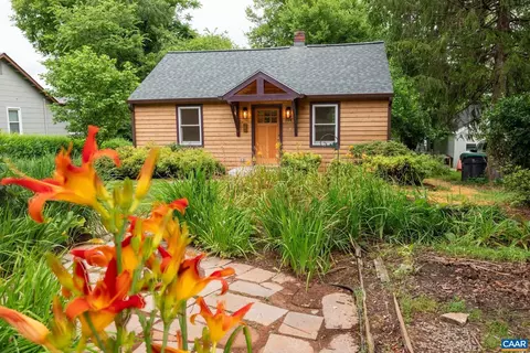 306 NE 13th St, Charlottesville, VA 22902