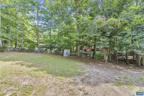 16 E Point Rd, Palmyra, VA 22963 photo 35