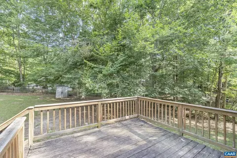 16 E Point Rd, Palmyra, VA 22963 photo 33