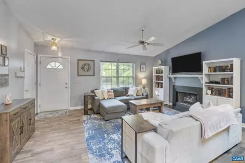16 E Point Rd, Palmyra, VA 22963 photo 7