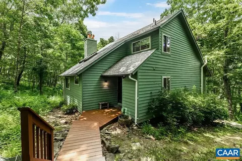 475 E Catoctin Dr, Wintergreen Resort, VA 22967