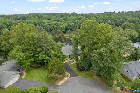 View/Area - 2 Oak Grv, Palmyra, VA 22963 photo 6 of 12