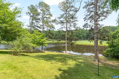 View/Area - 2 Oak Grv, Palmyra, VA 22963 photo 1 of 12