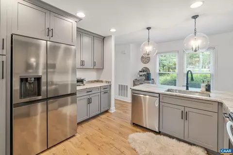 Kitchen - 2 Oak Grv, Palmyra, VA 22963 photo 1 of 3