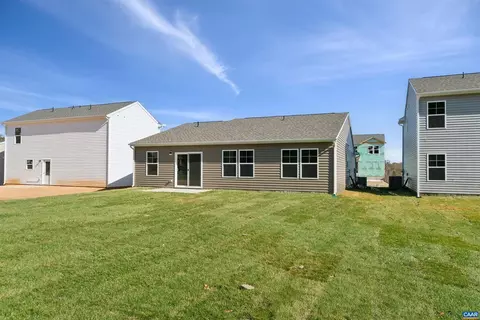 263 Horse Path Dr, Charlottesville, VA 22902 photo 18