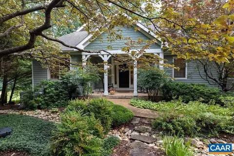 85 Waters Edge Ln, Nellysford, VA 22958