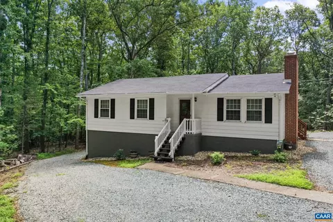 4489 Woods Edge Rd, Troy, VA 22974