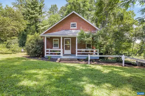 3962 Ivy Rd, Charlottesville, VA 22903