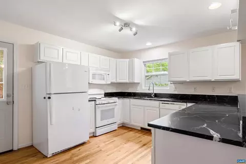 24 Xebec Rd, Palmyra, VA 22963 photo 11