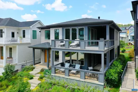 1329 Pen Park Ln, Charlottesville, VA 22901