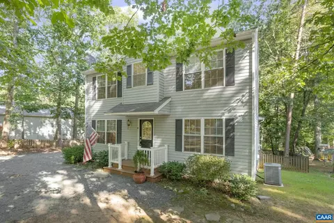 4 Clark Ct, Palmyra, VA 22963 photo 4