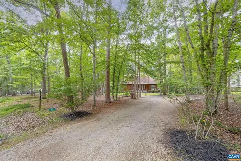 13 Axle Tree Rd, Palmyra, VA 22963 photo 10