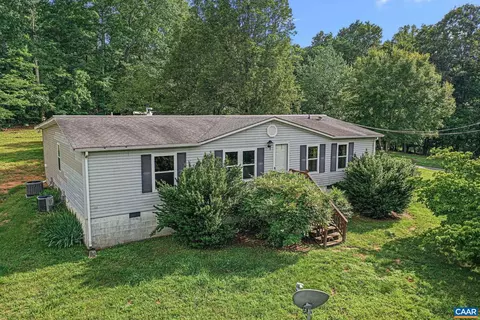 315 River Bend Ln, Buckingham, VA 23921