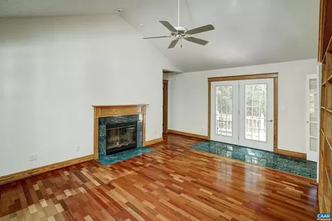 Living - 22 Whippoorwill Ln, Palmyra, VA 22963 photo 1 of 5
