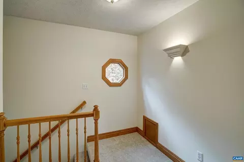 Entry Way - 22 Whippoorwill Ln, Palmyra, VA 22963 photo 2 of 2