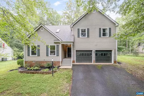 1864 Amberfield Dr, Charlottesville, VA 22911