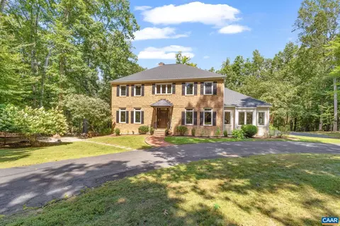 Exterior - 186 E Terrell Rd, Charlottesville, VA 22901 photo 3 of 18