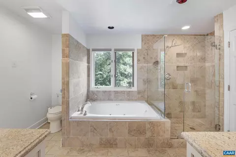 Bath - 186 E Terrell Rd, Charlottesville, VA 22901 photo 7 of 11