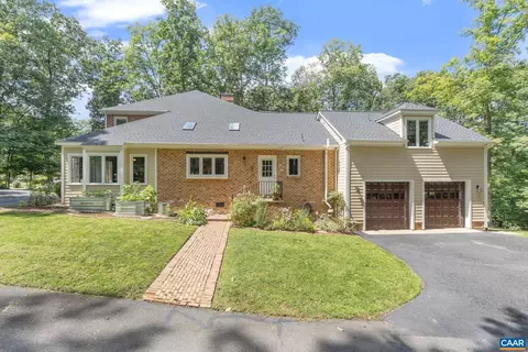Exterior - 186 E Terrell Rd, Charlottesville, VA 22901 photo 9 of 18