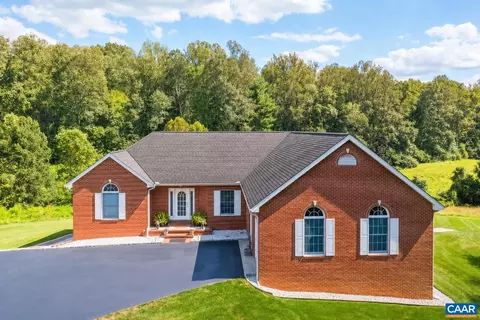 105 Squirrel Path, Stanardsville, VA 22973
