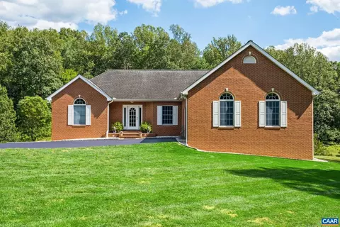 105 Squirrel Path, Stanardsville, VA 22973